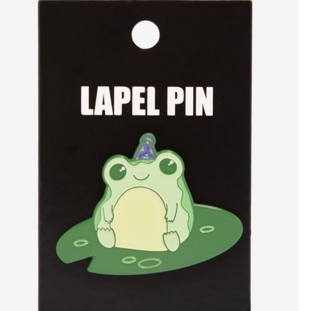 Frog Party Hat Enamel Pin Hot‎ Topic